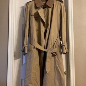 Men’s Burberry Trench Coat. Size European 56, Men’s XL.  Worn only a few times.